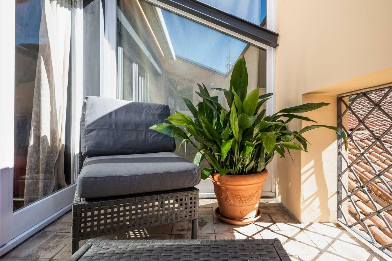 Altabella Apartment โบโลญญา ภายนอก รูปภาพ